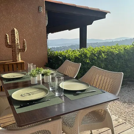 Saint-clair Magnificent With Sea View * Le Lavandou