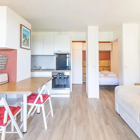 Apartment Saint-clair Magnificent With Sea View Le Lavandou